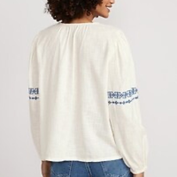 OLD NAVY LACE UP EMBROIDERED POET BLOUSE CREAM COLOR SIZE L. - Picture 7 of 10